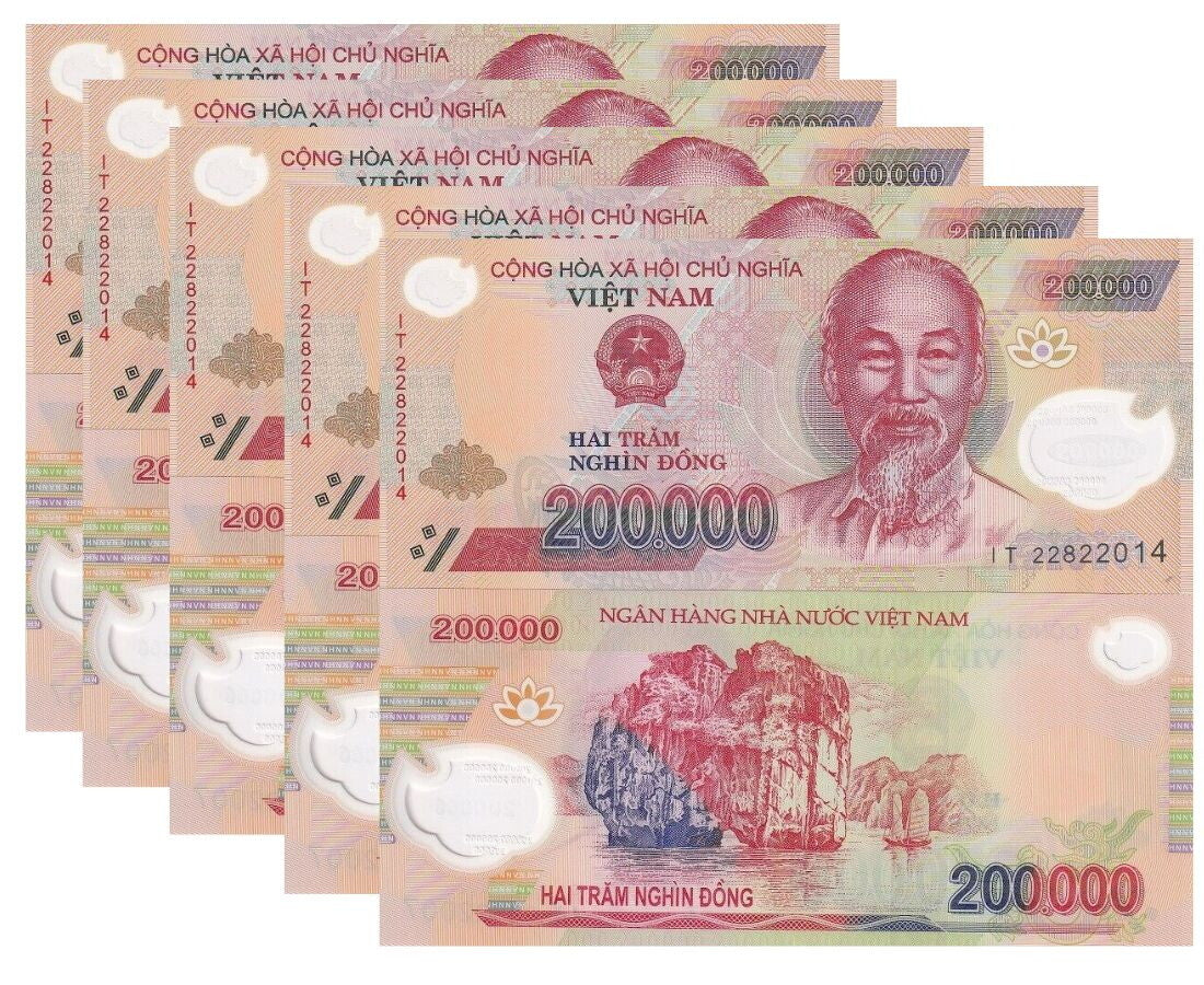 Vietnam 200000 Dong Mixed Year Polymer P 123 LOT 5 Pcs