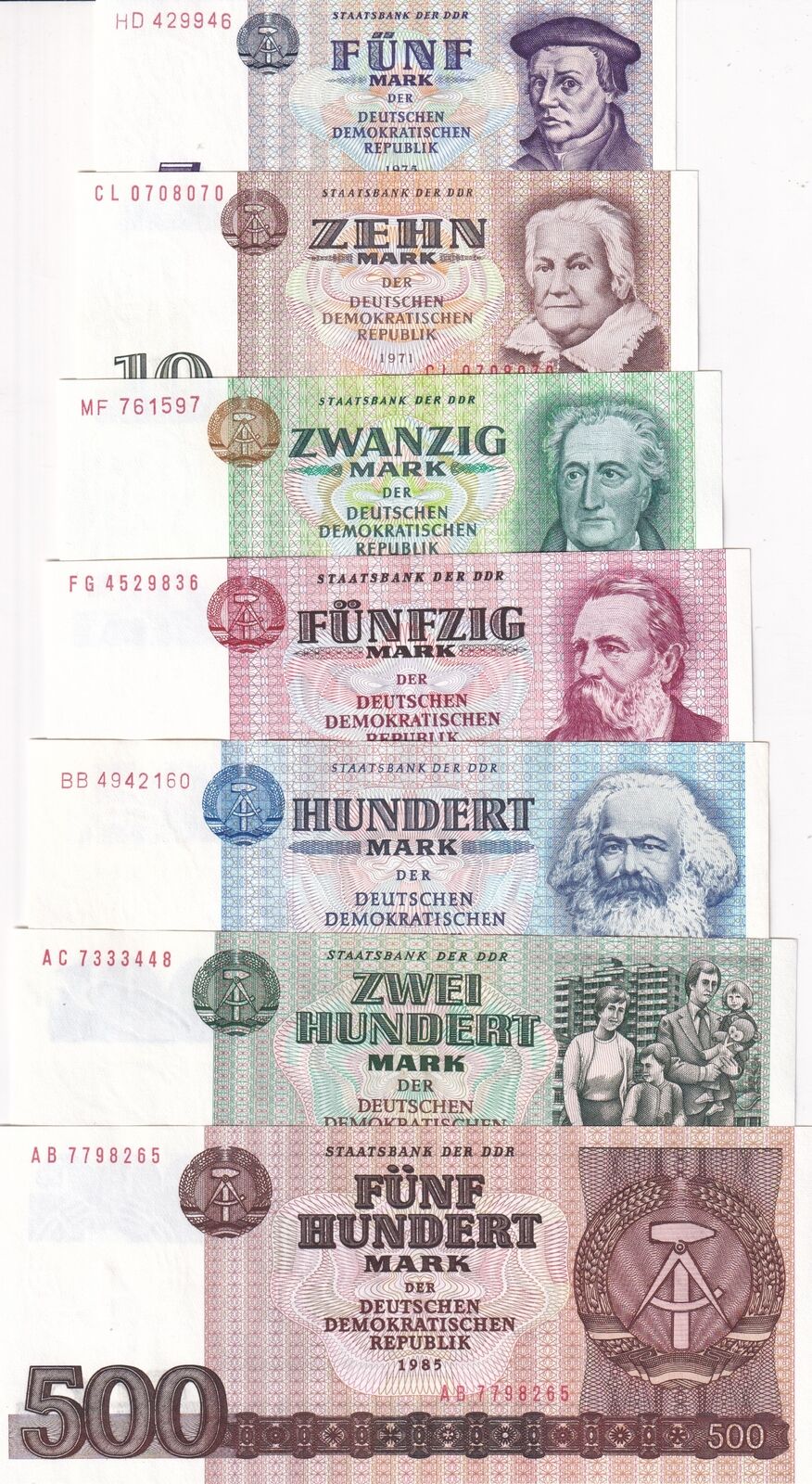 Germany DDR SET 7;5 10 20 50 100 200 500 MARK 1971-1975 P 27 - 30 31 32 33 UNC