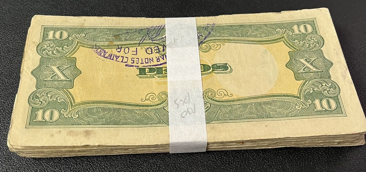 Philippines 10 PESOS 1943 WWII Japanese Occupation P 111 HEAVY USED LOT 100 PCS