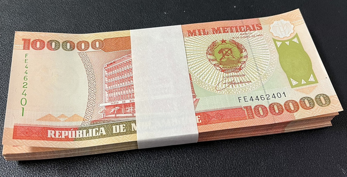 Mozambique 100000 Meticais 1993 P 139 UNC LOT 100 PCS 1 bundle