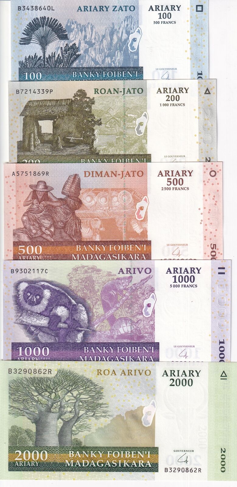 Madagascar set 5 UNC 100 200 500 1000 2000 Ariary 2004 Random Sign P 86-90