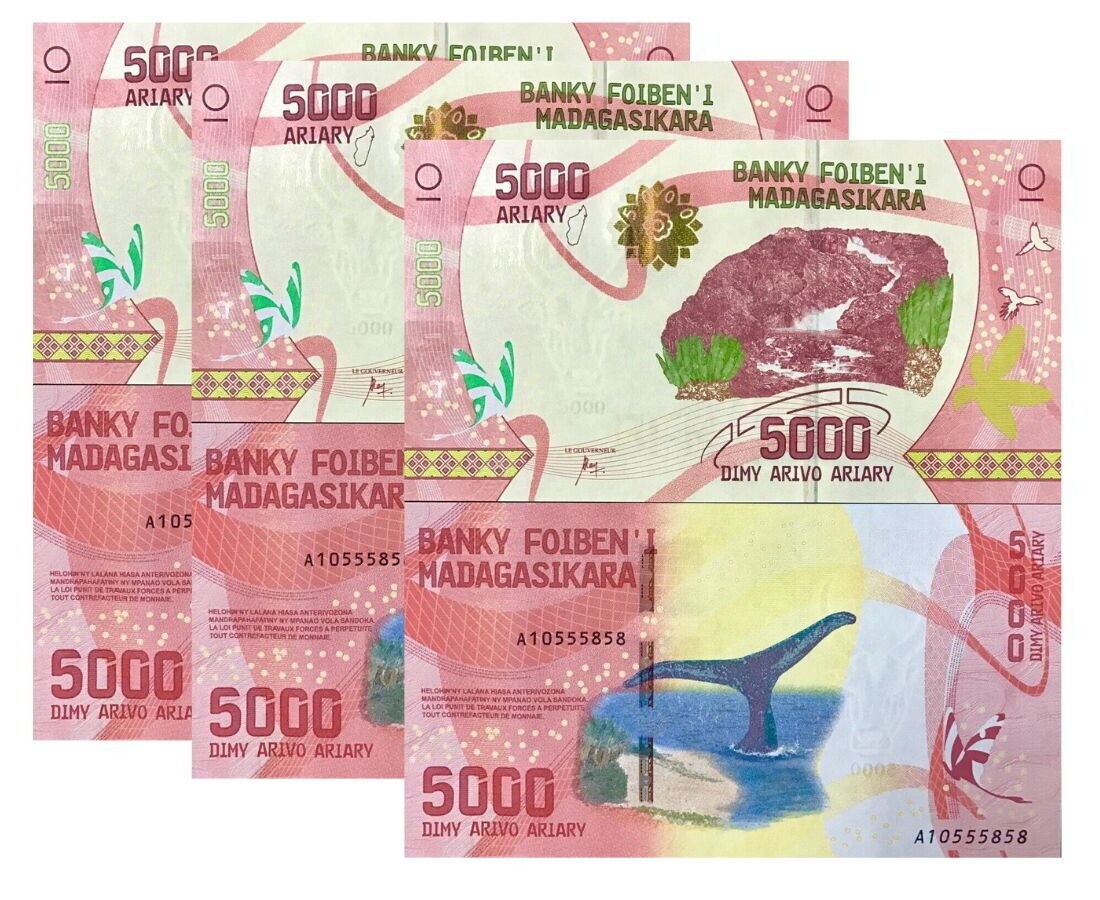 Madagascar 5000 Ariary ND 2017 P 102 UNC LOT 3 PCS