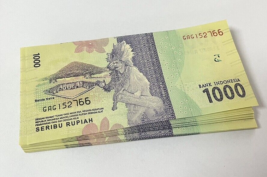 Indonesia 1000 Rupiah 2016 Mixed Year P 154 UNC LOT 20 PCS 1/5 BUNDLE