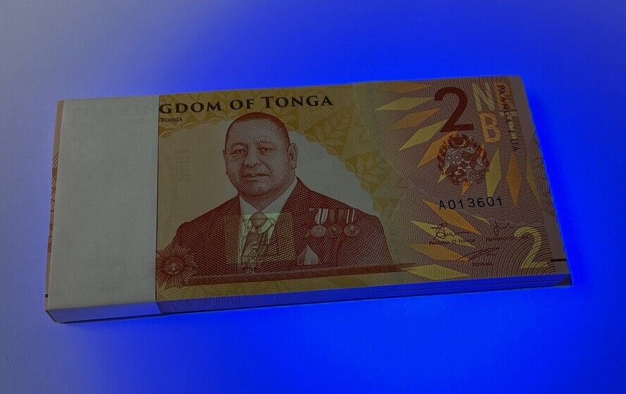 Tonga 2 Pananga 2023 2024 P 50 NEW Design Whale LOT 100 UNC 1 Bundle