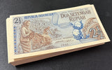 Indonesia 2.5 , 2 1/2 Rupiah 1961 P 79 UNC ,Little Age Tone LOT 100 PCS 1 Bundle