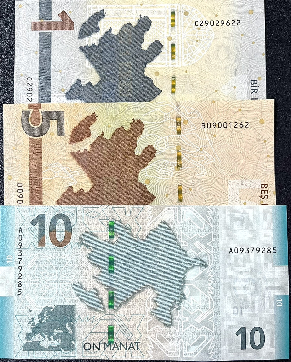Azerbaijan Set 3 Pcs 1 5 10 Manat 2018-2023 P 33 38 39 UNC