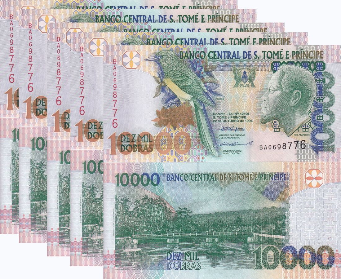 Saint Thomas & Prince 10000 Dobras 2013 P 66 d Lot 5 UNC