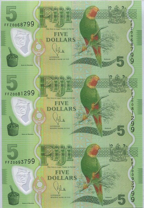 Fiji 5 Dollars 2013 P 115 Polymer UNCUT SHEET OF 3 UNC
