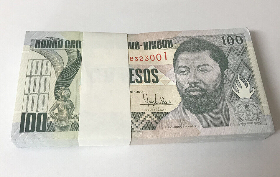 Guinea Bissau 100 Pesos 1990 P 11 UNC LOT 25 PCS