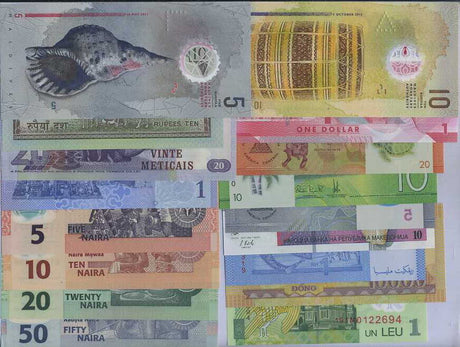 World Polymer Banknotes Set 17 Pcs Lot Different Notes From 12 Countries All UNC