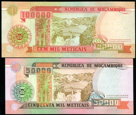 Mozambique SET 2 PCS 50,000 100,000 METICAIS 1993 P 138 139 UNC