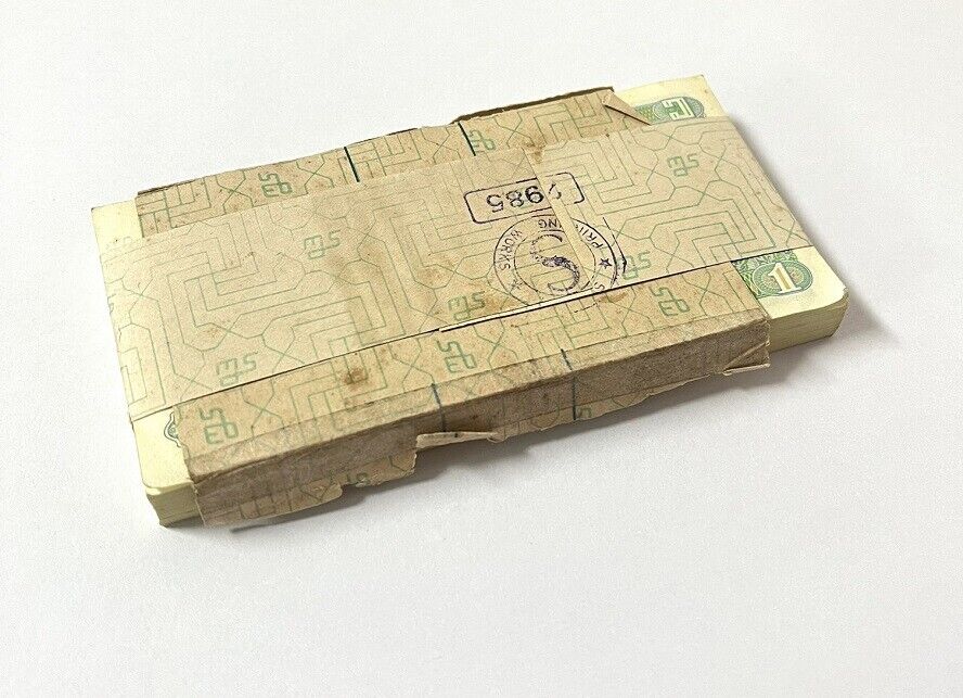 Burma 1 Kyat ND 1972 P 56 AU-UNC LOT 100 PCS 1 BUNDLE